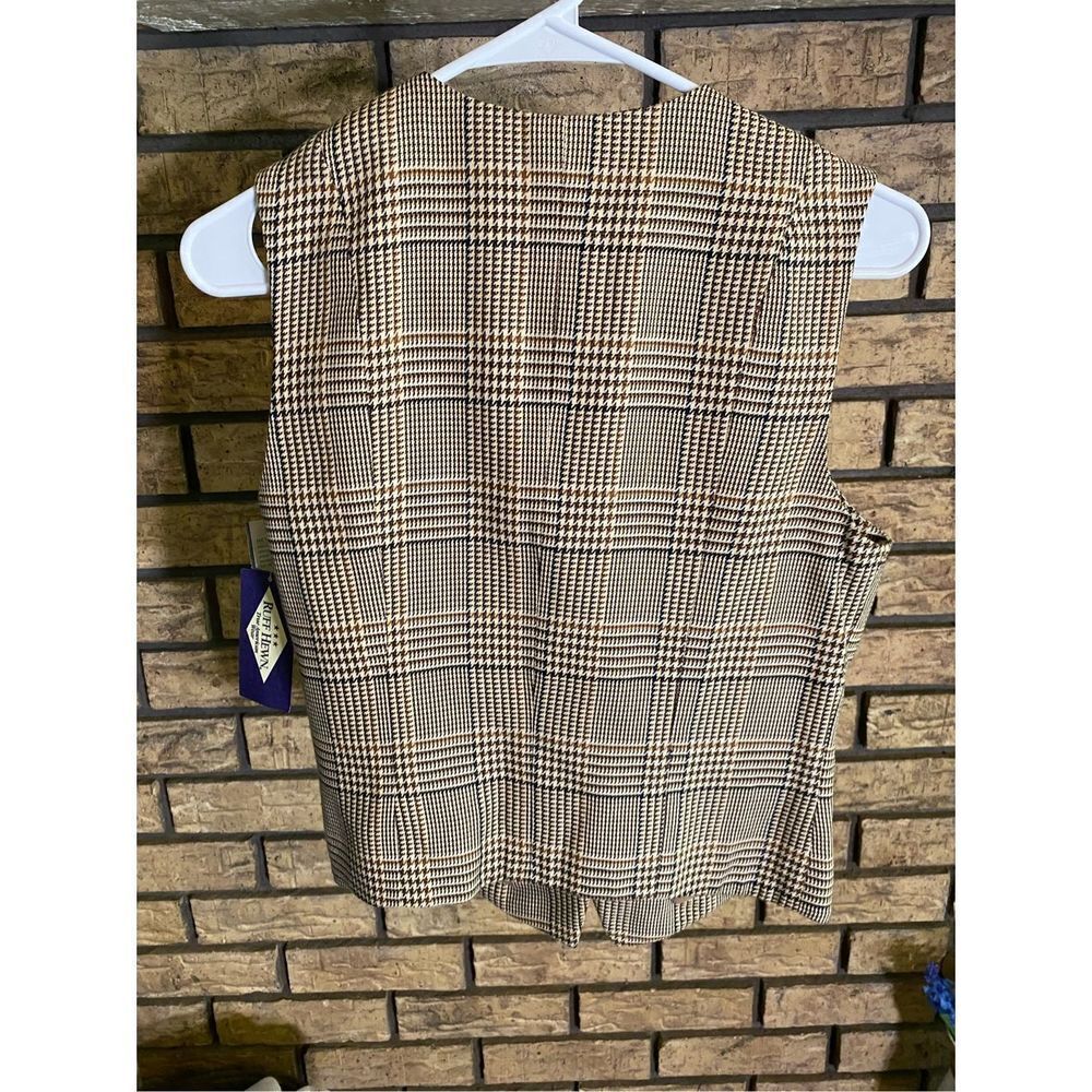 Ruff Hewn‎ - Picture 2 of 10